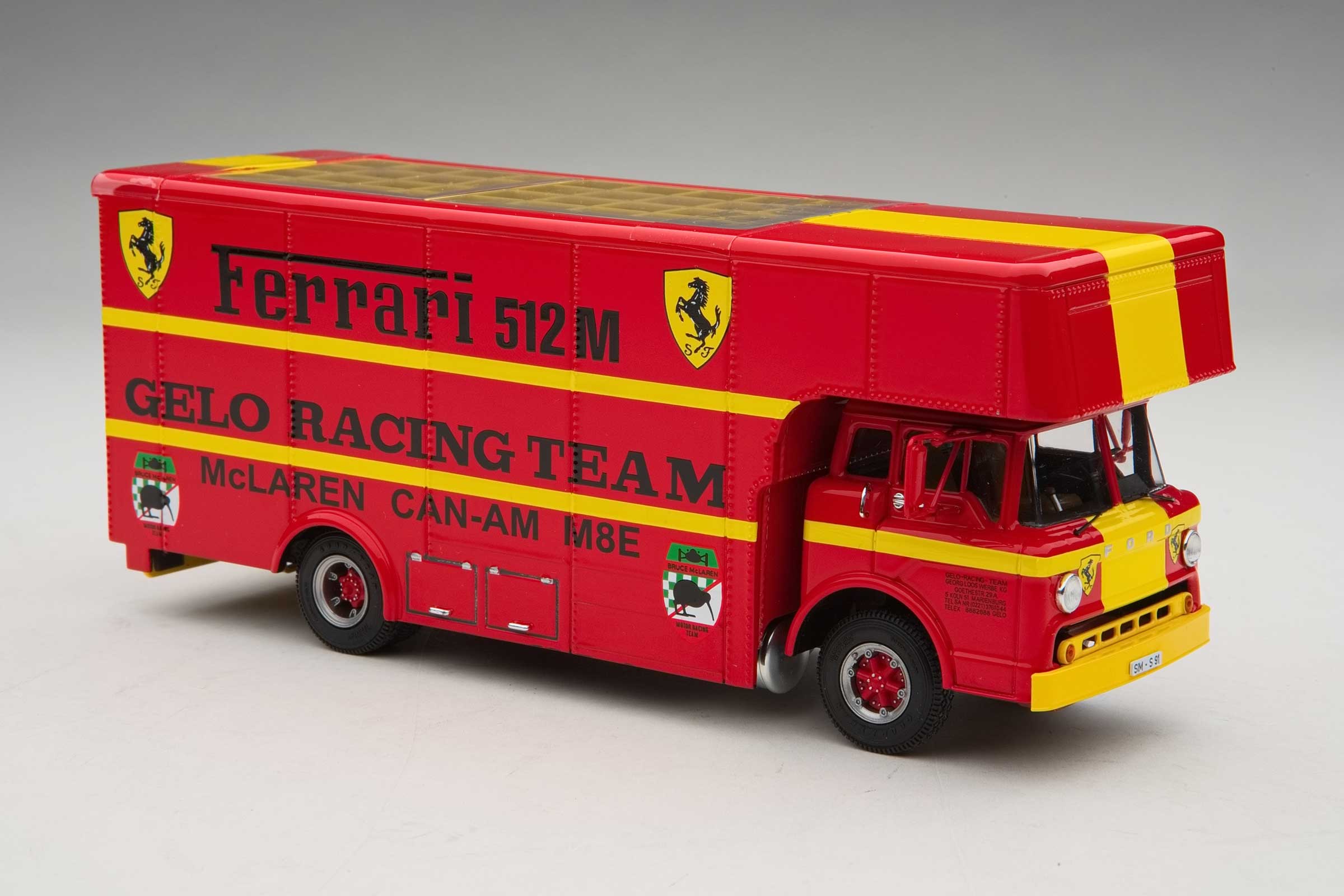 Exoto 'C Type' Transporter | 1971 Gelo Racing Team