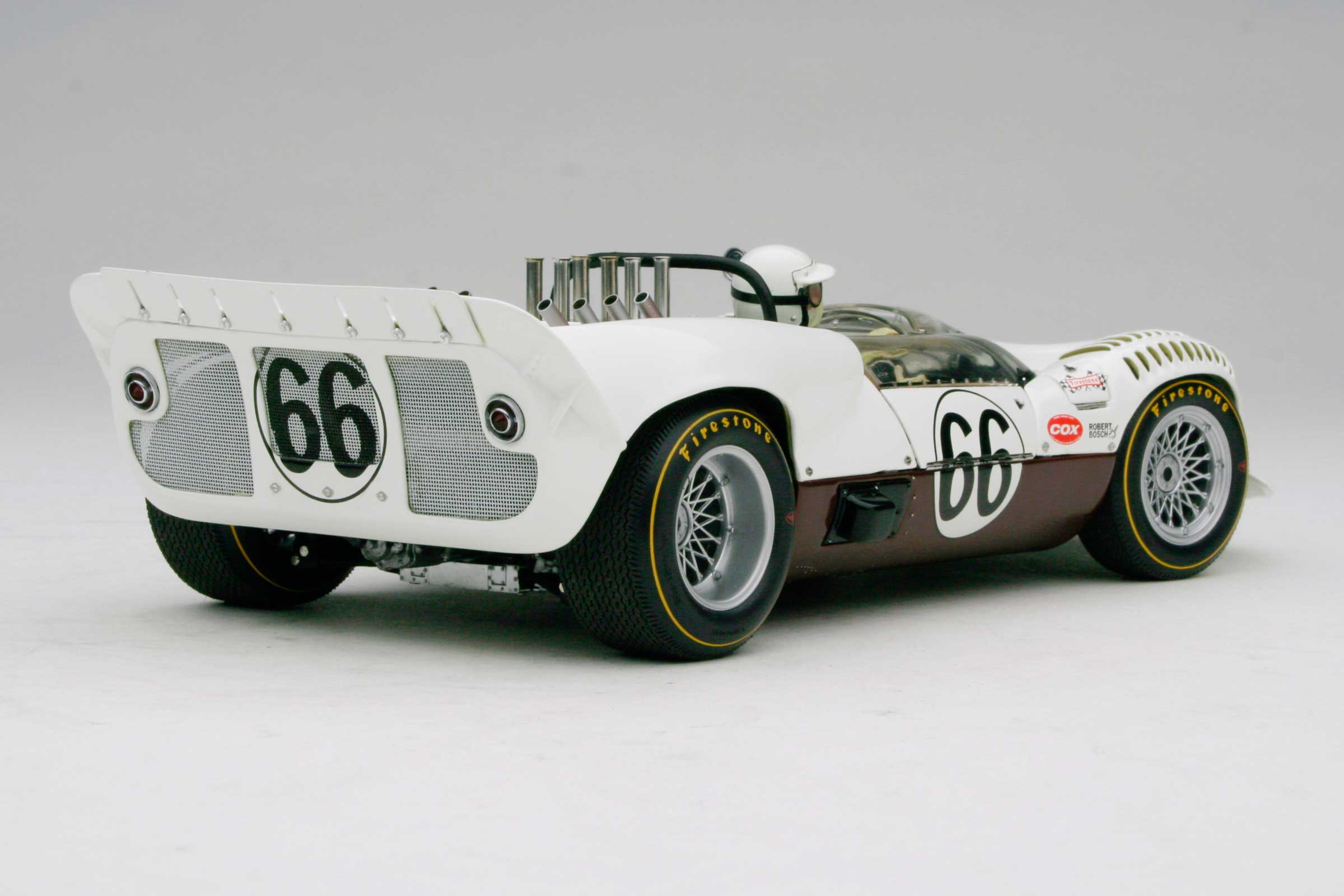 Exoto Type 2 | Winner, 1965 Road America 500 | Ronnie Hissom - Image 2