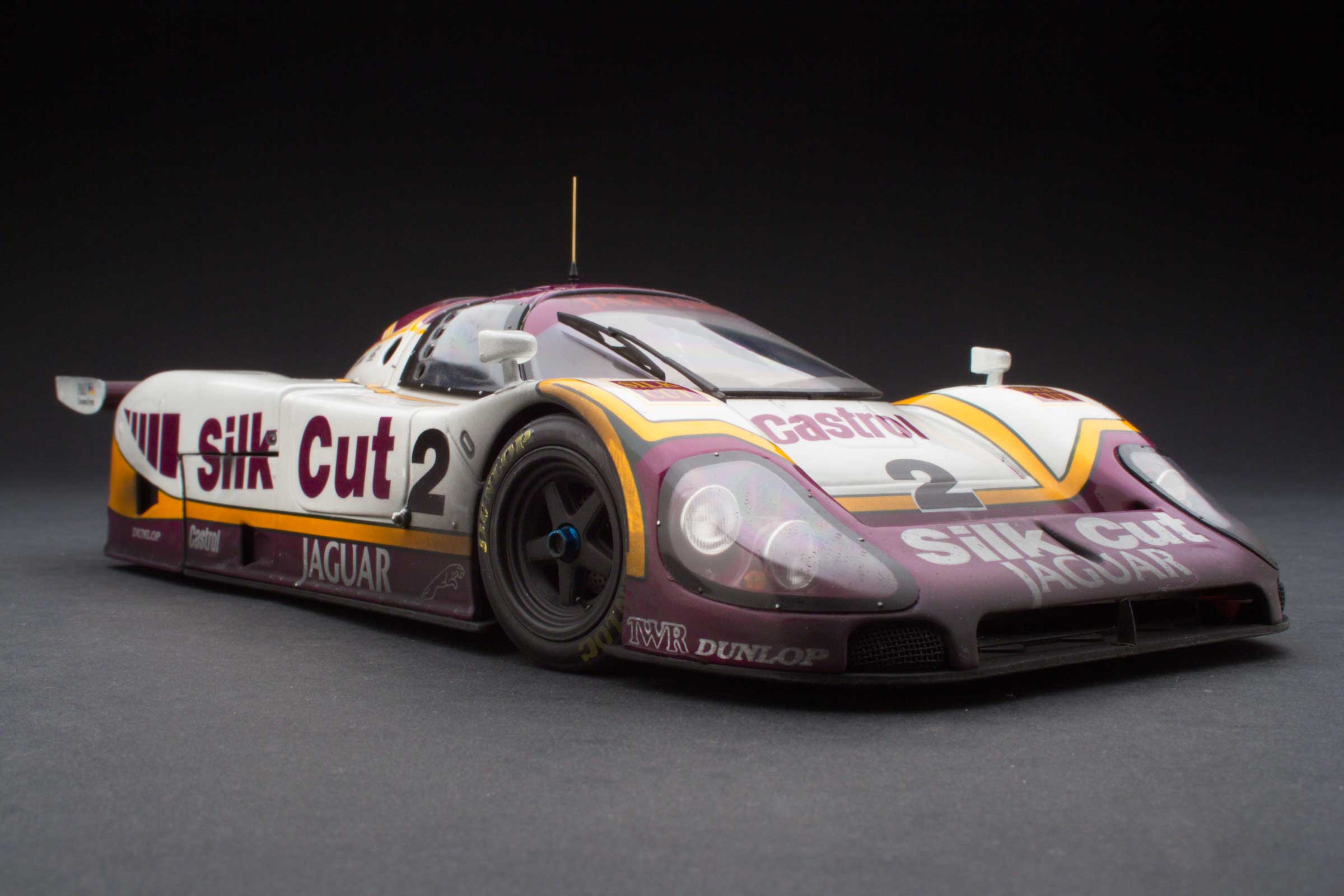 Exoto Jaguar XJ-R9 LM | Winner, 1988 Le Mans 24 Hours | Johnny Dumfries, Jan Lammers, Andy Wallace | Finish Line Plus