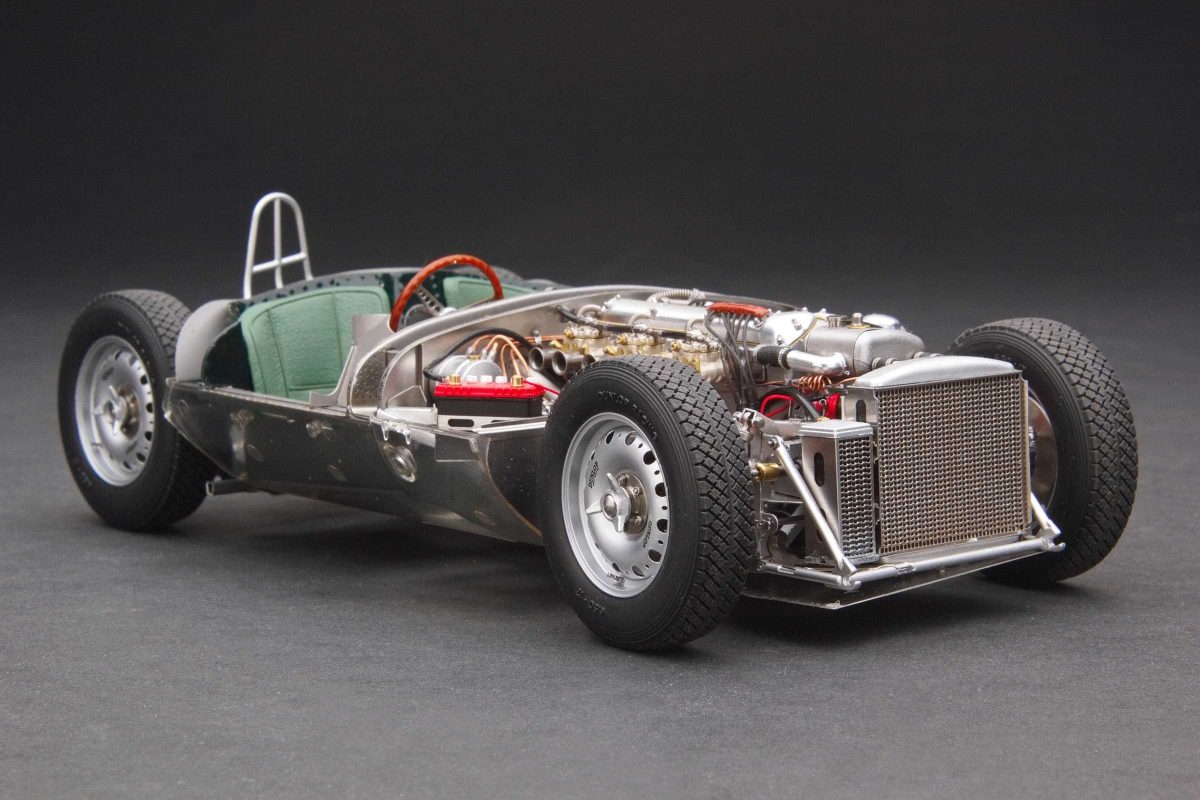 Exoto Jaguar D-Type 'Short Nose' | 1954 Rolling Chassis
