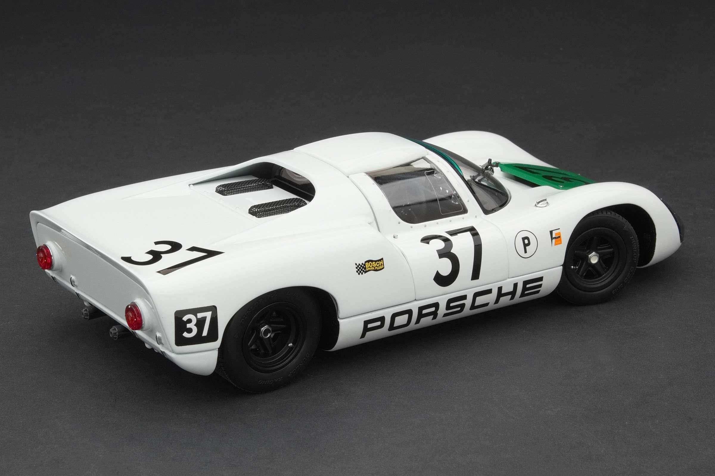 Exoto Porsche 910 | 1967 Sebring 12 Hours 2nd in class/4th overall | Jo Siffert, Hans Hermann - Image 4