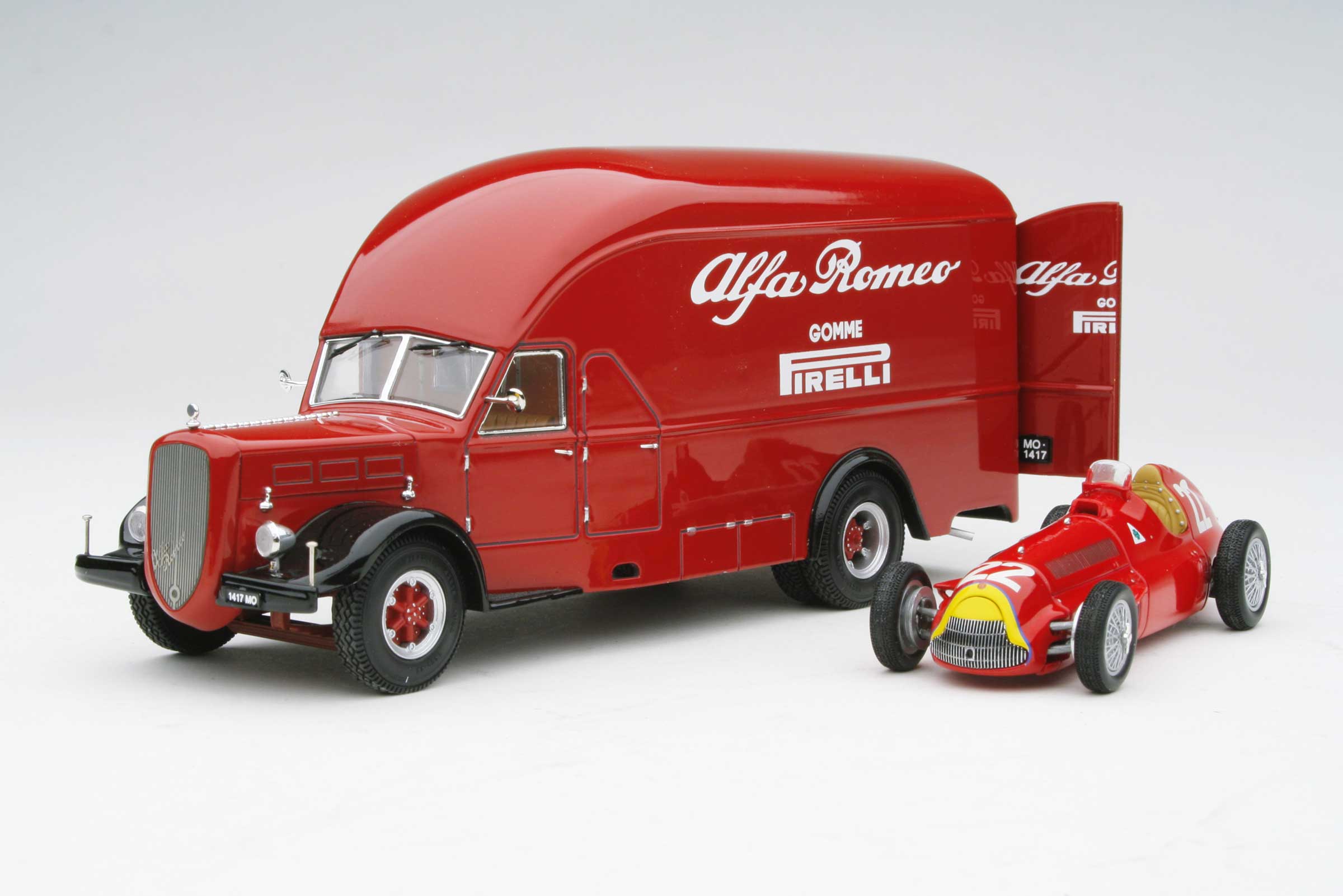 Exoto Alfa Romeo 500 Transporter | Winner, 1951 Grand Prix of Spain | Juan Manuel Fangio - Image 2